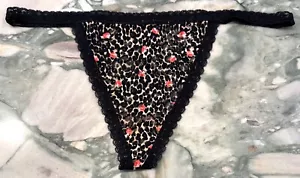 NUEVO Victoria Secret The Lacie Encaje Tanga en V Panty Negro y Rubor Leopardo Rosa XL - Imagen 1 de 6