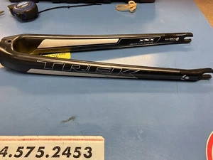 TREK Bontrager XXX Carbon Fork Threadless 2012 230 mm - Picture 1 of 6