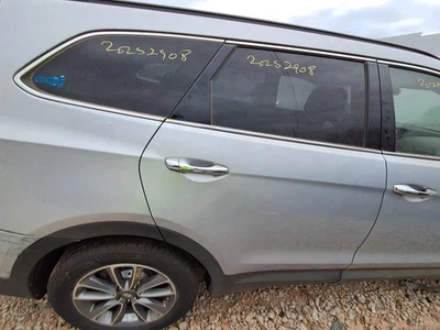 Used Rear Right Door Assembly Rear Side fits: 2017 Hyundai Santa fe electric pri Foto 1 de 4