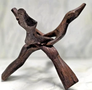Tripod Duck Stand Wooden Carved Interlocking 6.5x5.25" for Plants, Bowls, Shells - Picture 1 of 10