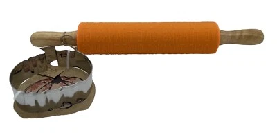 NWT Mud Pie “Give Thanks” 12 Inch Silicone Rolling Pin, w/ Turkey Cookie Cutter - Изображение 1 из 4