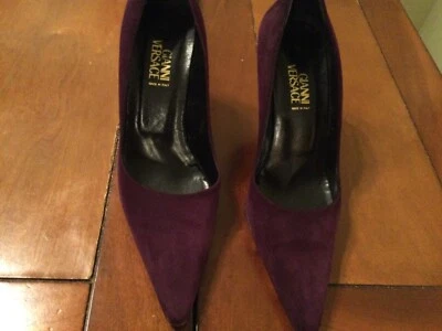 Authantic Versace woman shoes size 7 - Image 1 of 4