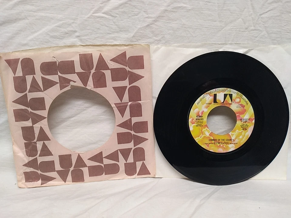 Kenny Rogers Coward Of The County / I Want Make You Smile 45 RPM UA-X1327-Y 1979 - Image 1 of 4