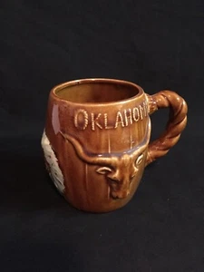 Vintage Oklahoma USA Keramik Kaffeebecher Neu aus Verpackung Kuh Öl Derrick Chief - Bild 1 von 4