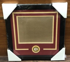 Kansas City Chiefs New 8x10 Photo Horizontal Team Medallion Frame Kit - Picture 1 of 1