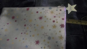  Kosmetiktasche - silberne Sterne - China - Größe 6x9 - -neu -6 cm tief - Bild 1 von 5