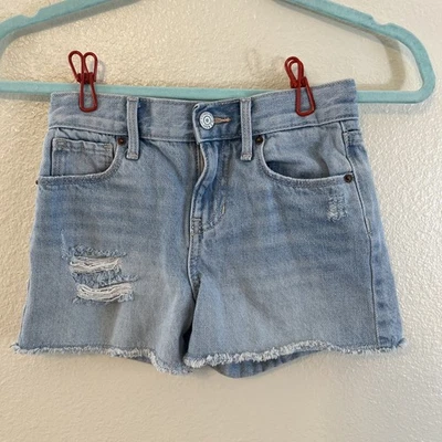 Pantalones cortos de jean para niñas Old Navy talla 7 Foto 1 de 4