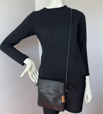 Giani Bernini Black Genuine Leather Crossbody Bag Pockets Magnetic Snap Flap EUC - Image 1 of 4