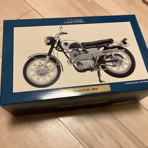 Ebro 1/10 CL72 1962 Motorcycle Model Black Silver Used - Picture 1 of 3