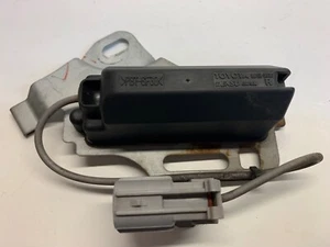 2006 - 2013 LEXUS IS250 IS350 FRONT RIGHT TPMS MONITORING ANTENNA 89765-30010 - Picture 1 of 7