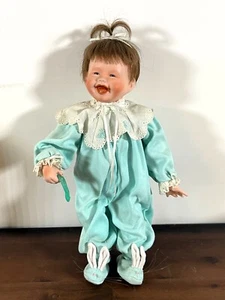 "Muñeca de porcelana Kathy Hippensteel bebé conejo botas de 14" - Imagen 1 de 9