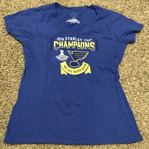 nhl st. louis blues 2019 champions womens M blue t shirt b11 Cover