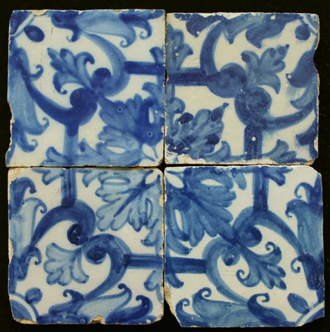 4 original antique Portuguese tiles 17th century Azulejos Cover
