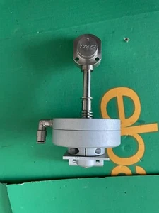 Static pressure relief valve - Dionex ASE200 - Picture 1 of 1