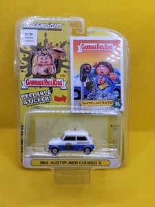 2021 Greenlight Garbage Pail Kids Traffic Lady Katie 1962 Austin Mini Cooper S - Picture 1 of 6