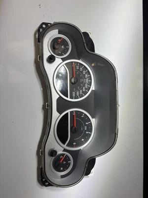Used Speedometer Gauge Jeep Wrangler CRD 2.8 cluster good condition 2007-11 - Image 1 of 4