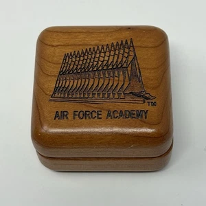 Holz Luftwaffe Akademie Spieluhr Kadettenkapelle Wild Blue Drüben mit Deckel - Bild 1 von 6