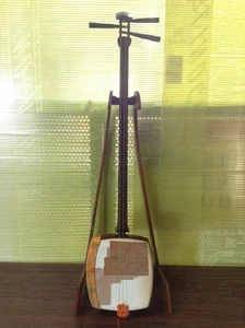 Traditional Japanese 3 Strings Instruments SHAMISEN Instrument Skin-cut S78 - Picture 1 of 10