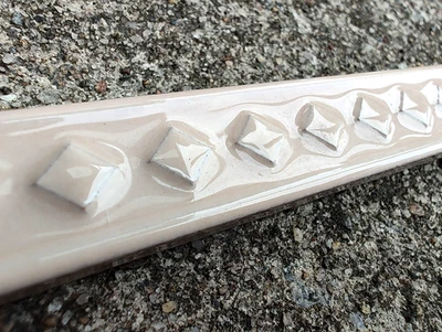 LOT (8) VTG 20mm * 200mm ITALY CERAMIC BORDER TILE LISTELLO ROMBINO ROSA - 8pcs - Image 1 of 4