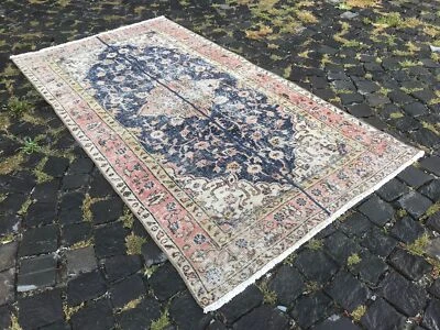 Turkish Antique rug Bohemian Area rug Oushak rug Vintage Rug Handmade Wool rug - Image 1 of 4
