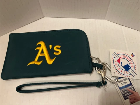 Oakland Athletics ID Wallet Wristlet Zipper Green Cover