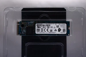 SSD KIOXIA Corp 512 GB NVMe KXG6AZNV512G - Imagen 1 de 1