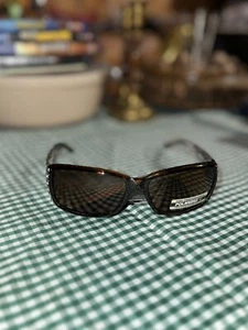 Occhiali da sole rettangolari con strass cristallo per donna - Foto 1 di 6