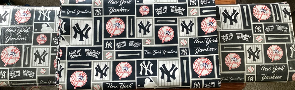 Хлопчатобумажная ткань New York Yankees Blocks MLB в ярдах - Изображение 1 из 1