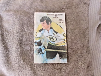 1974-75 BOSTON BRUINS MEDIA GUIDE Yearbook BOBBY ORR 1975 PHIL ESPOSITO Program - Image 1 of 4
