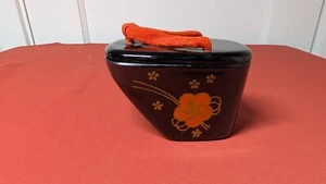 Vintage Japanese Black Floral Pokkuri Geta Trinket Box with Mirror Lacquerware - Picture 1 of 6