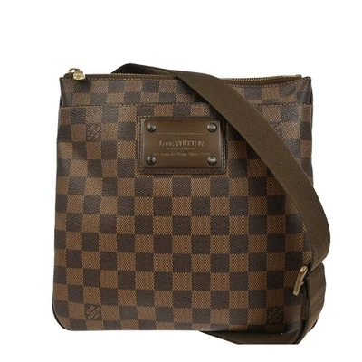 路易威登 DAMIER POCHETTE PLAT BROOKLYN 肩包 N41100 MI3140 YQ01147 — 第 1/4 张图片