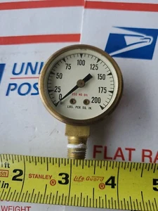 VINTAGE WELDING GAS GAUGE 200 PSI 1/8 X 1 1/2 " 841-0122 NOS, U1 - Picture 1 of 13