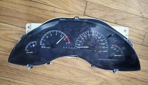 2000 - 2003 Pontiac Grand Prix Speedometer Gauge Cluster  - Picture 1 of 4