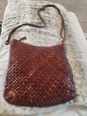 Valentina коричневый сплетенный Hobo из натуральной кожи Дамская сумка сделано в Италии - Изображение 1 из 4