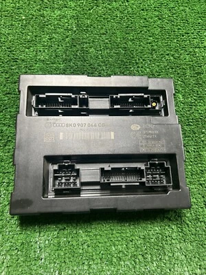 AUDI A4 A5 QUATTRO 2009-2012 MÓDULO DE CONTROL CONFORT CCM BCM2 OEM 8K0907064CG Foto 1 de 4