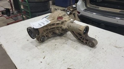 2011-2020 Jeep Grand Cherokee Front Differential Carrier Assembly 3.45 Ratio OEM - Image 1 of 3