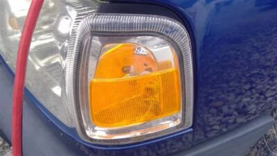 Used Turn Signal / Parking Light Assembly fits: 2008 Ford Ranger Park Lamp-Turn Foto 1 de 4