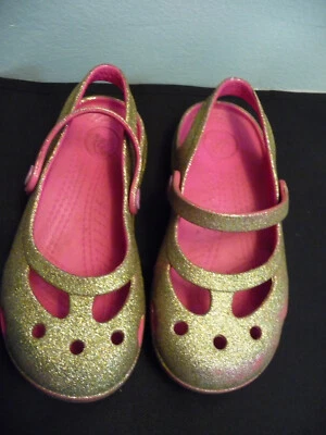 Girls Pink Gold Glitter Mary Jane CROCS Sandals Shoes Fairy Charm Childs sz C 11 - Image 1 of 4