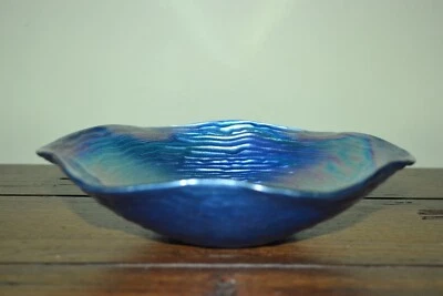 TIGELA SUPORTE DE VELA CONCHA DE AMÊIJOA IRIDESCENTE BRILHO AZUL FESTA NOVA SEM CAIXA - Imagem 1 de 4