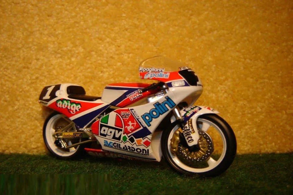 1:24 Honda RS 125 L.Capirossi 1 Polini 1991 IXO 00923 - Bild 1 von 1