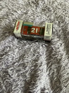 NASCAR Action Racing Paul Menard #21 2018 Fusion Limited Edition - Picture 1 of 3
