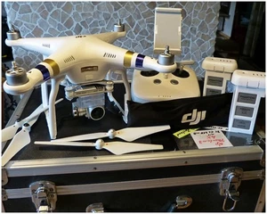 Drone dji Phantom 3 4K con accesorios en maletín de transporte - Imagen 1 de 7