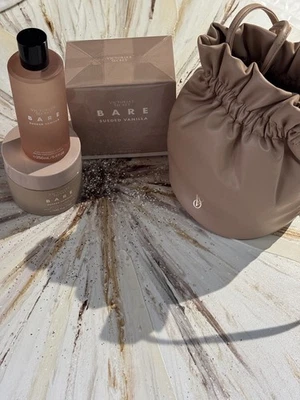  Victoria's Secret Bare Sueded Vanilla Mist scrub &Eau De Parfum 3.4+ Bolsa   - Imagem 1 de 4