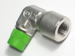 1- Cajon Swagelok Stainless Steel Street Elbow, 1/8" FNPT x 1/8" MNPT, SS-2-SE - Picture 1 of 3