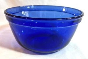 Vintage Anchor Hocking Cobalt Blue Medium Bowl 1.5 Quart 7.5” - Picture 1 of 7