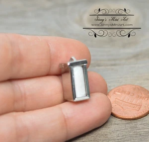 1:12 Dollhouse Miniature Napkin Dispenser 56042 - Picture 1 of 3