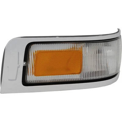 Corner Light For 1995-1997 Lincoln Town Car Passenger Side Chrome Trim FO2551132 - Image 1 of 4