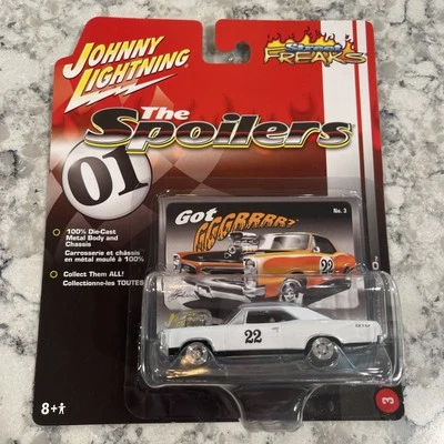 Johnny Lightning White Lightning The Spoilers '67 Pontiac GTO 1:64 Scale Diecast - Image 1 of 4