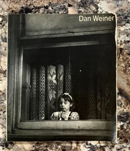 C1-  Dan Weiner Photos, 1919-1959: No. 5, ICP Library of Photography  FIRST ED - Bild 1 von 5