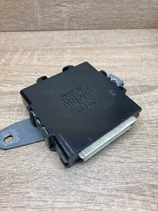89990 47020 232500 0072 Denso Toyota Prius Smart Key Module Control Unit - Picture 1 of 7